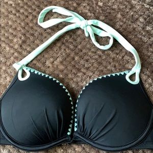 Victoria’s Secret bathing suit top
